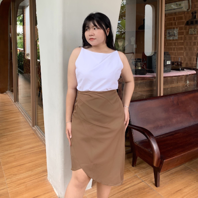 Chân váy chữ A cho người mập bụng
