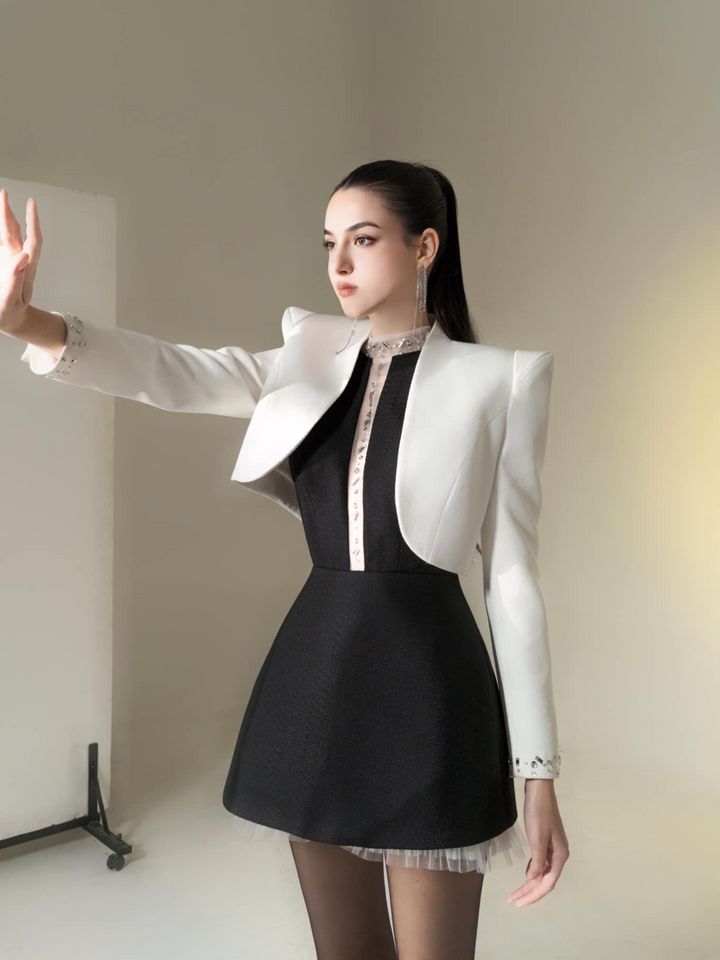 Những Mẫu Đầm Đẹp Nhất Hiện Nay 3 mẫu đầm